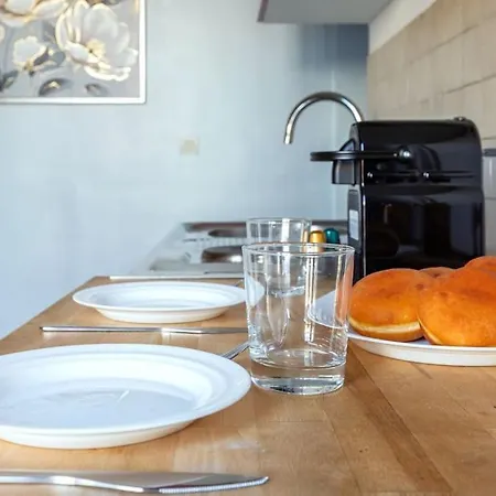 아파트 Confortable Montparnasse 14eme Arrondissement *